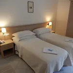 Europa 3*