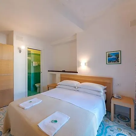 Hotel Europa 3*