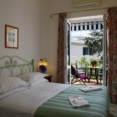 Europa Hotell 3*
